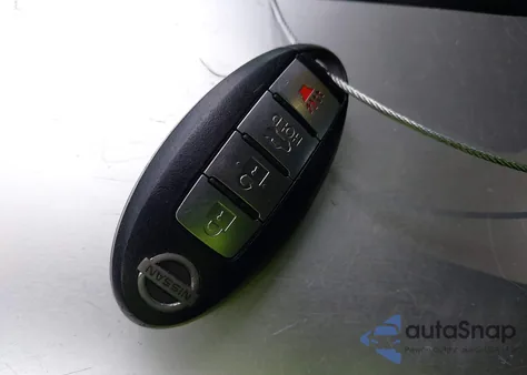 2014 Nissan Sentra Sr z USA, uszkodzony, nr VIN 3N1AB7AP5EY223993